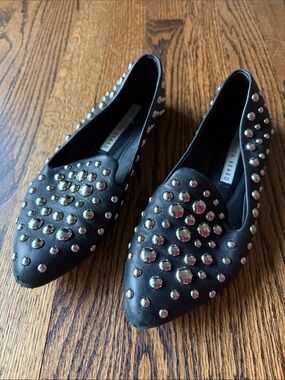 E Veronica Beard Women’s 36.5 Black Studded Pointed Leather Flats